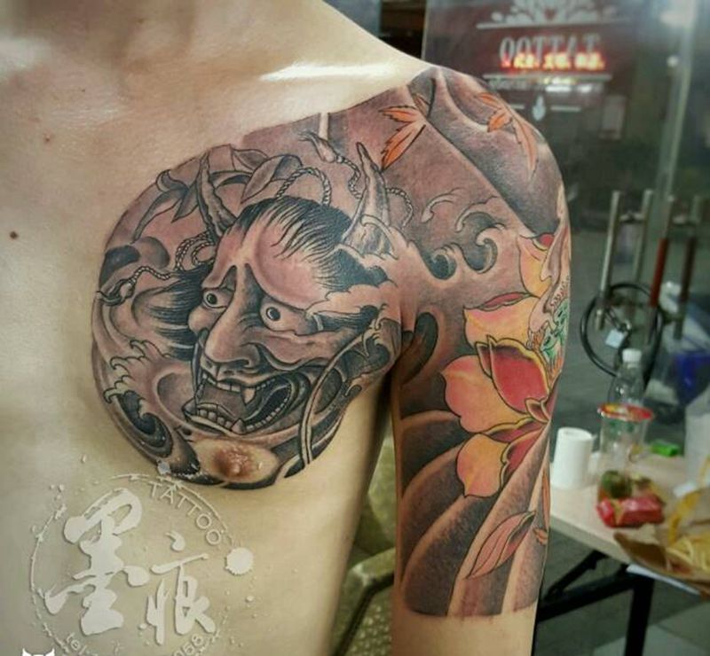 半胛纹身图片_传统人物鬼神成品纹身图案