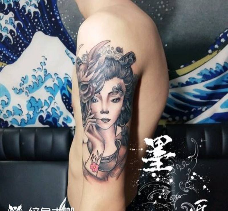艺妓纹身图片_手臂新传统纹身图案