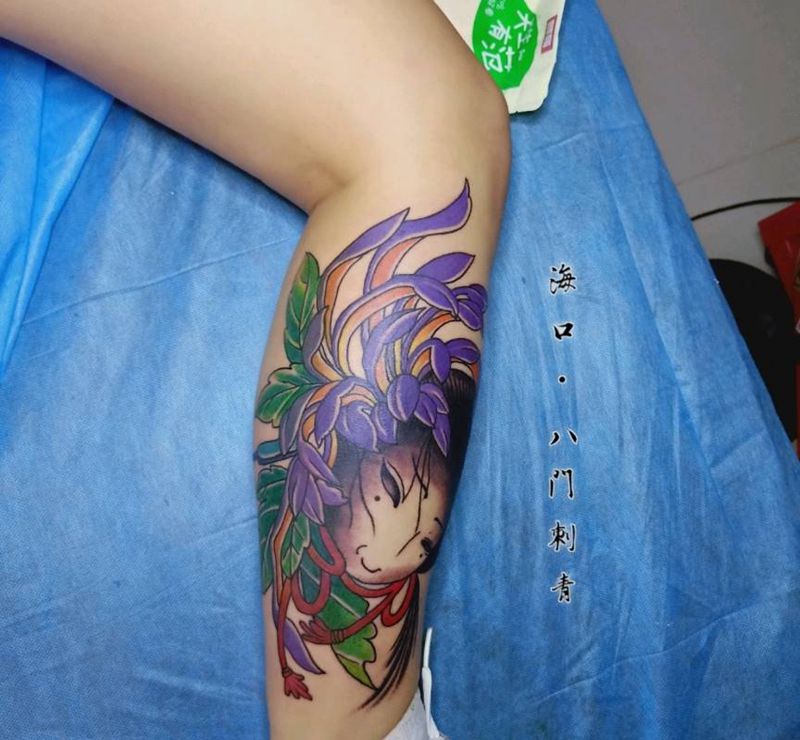 鬼姬纹身图片_脚部新传统纹身图案