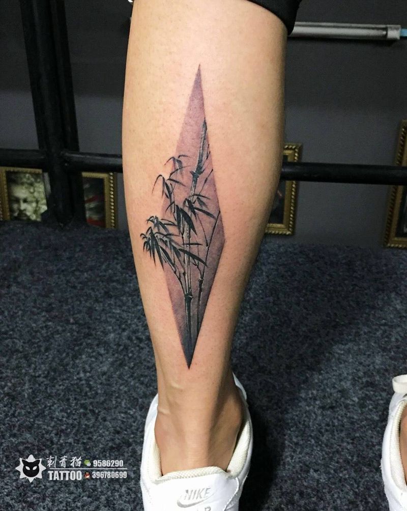 竹子纹身图片_脚部腿部新传统几何竹子纹身图案