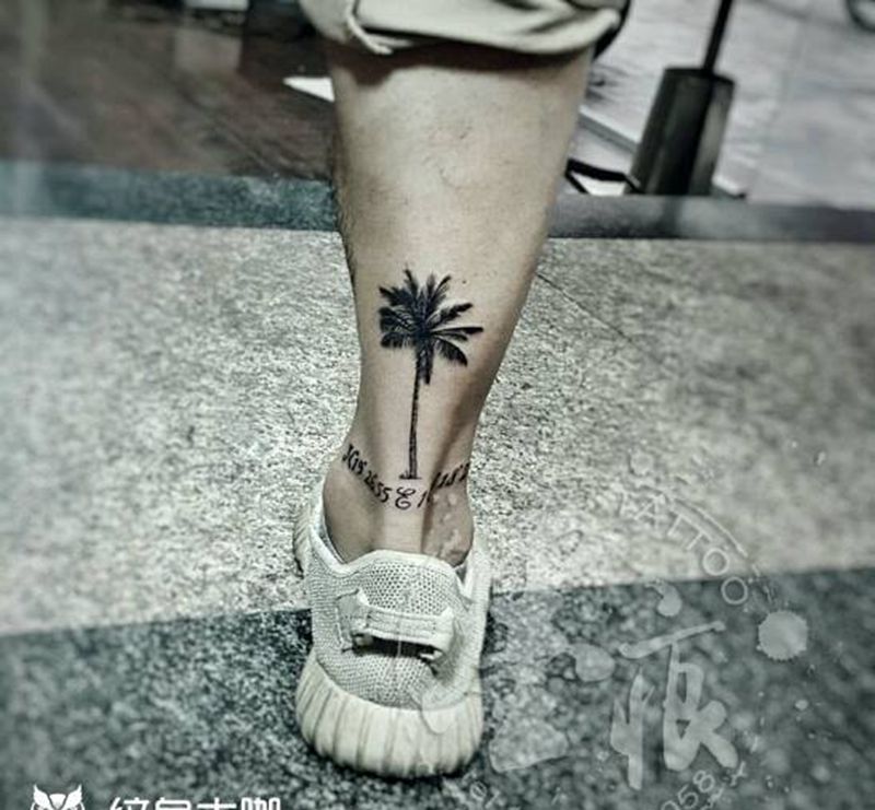 椰子树，海南岛特色纹身图片_脚部清新植物成品纹身图案