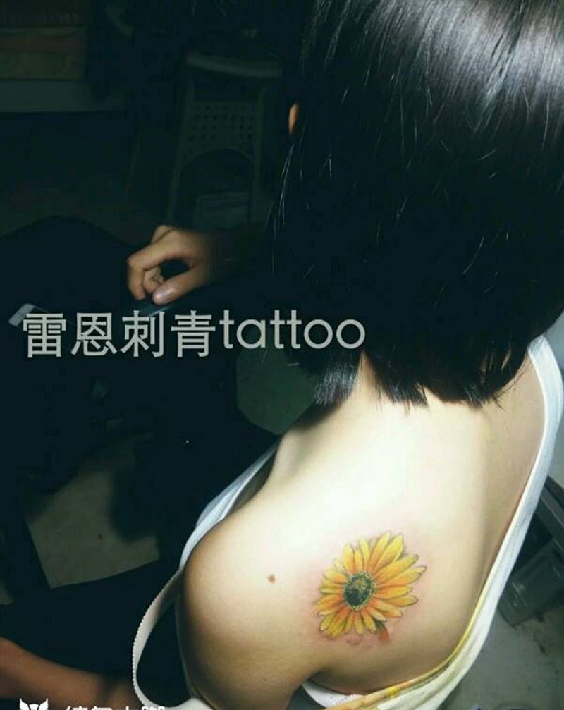 向日葵纹身图片