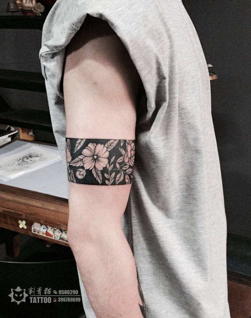 臂环纹身图片_手部手臂点刺几何花玫瑰纹身图案