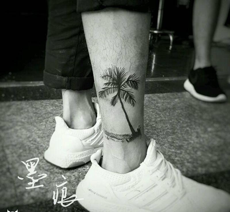 椰子树纹身图片_腿部欧美清新几何植物静物图腾成品纹身图案