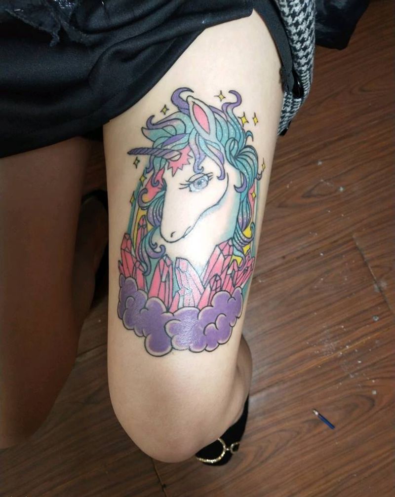 独角兽纹身图片_腿部脚部欧美写实水彩纹身图案