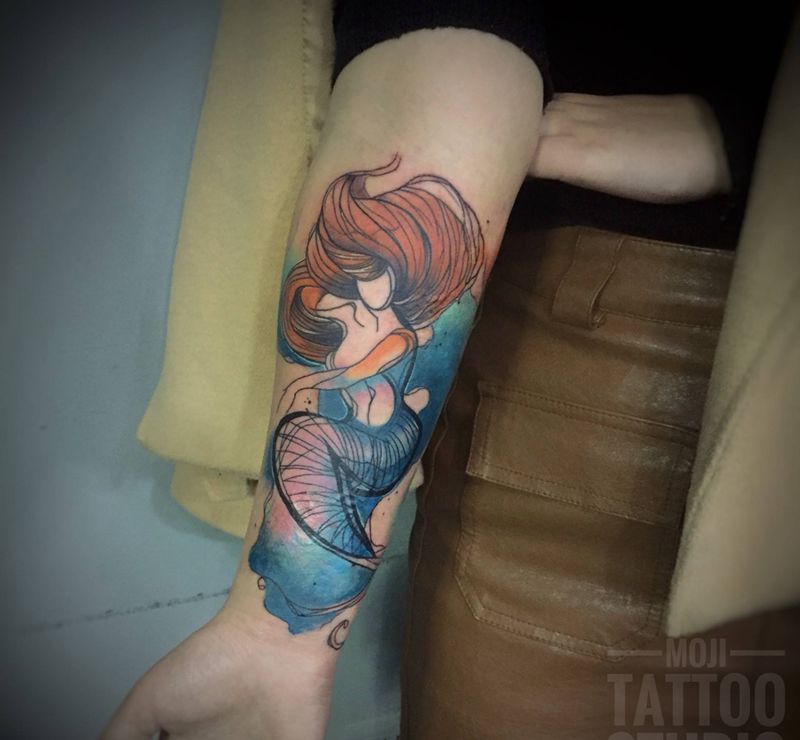 泼墨美人鱼纹身图片