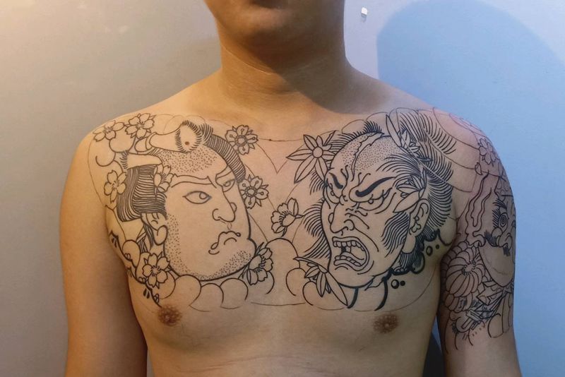 线条老传统花胸半甲纹身图片_胸部手臂纹身图案