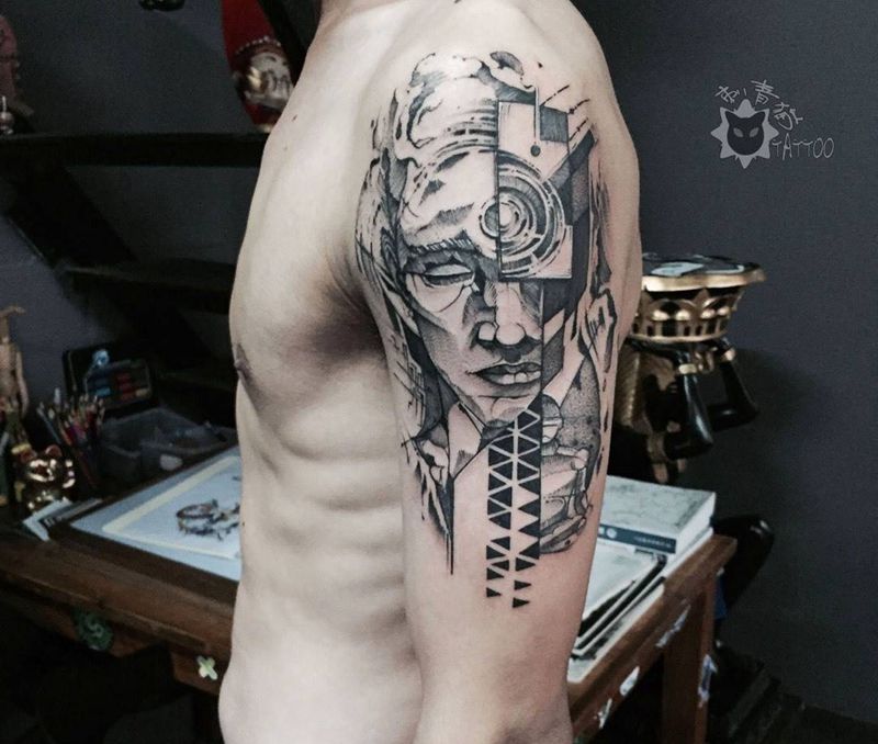 冥想纹身图片_手臂手部几何点刺点线宇宙神明纹身图案