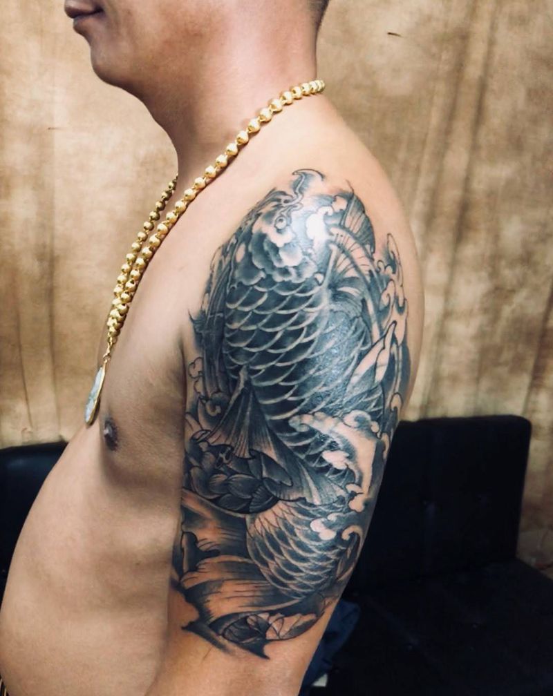 鲤鱼纹身遮盖纹身图片