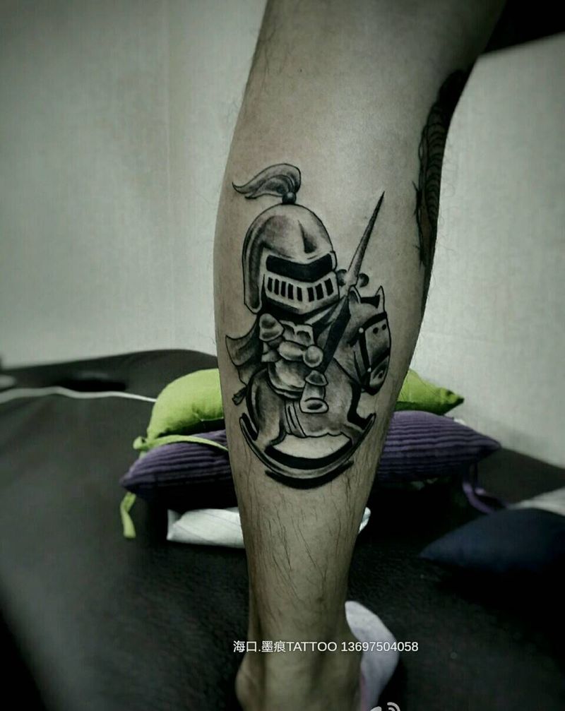 骑士纹身图片_腿部脚部欧美图腾成品纹身图案