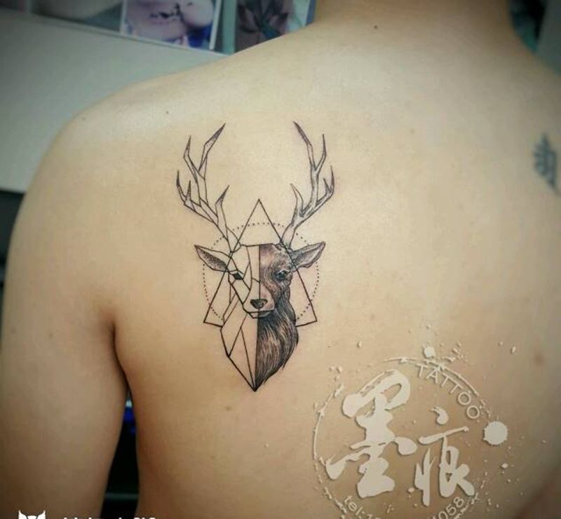 生财有“鹿”纹身图片_肩部欧美清新几何动物成品纹身图案