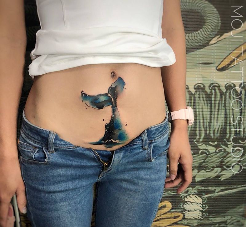 泼墨鲸鱼纹身图片