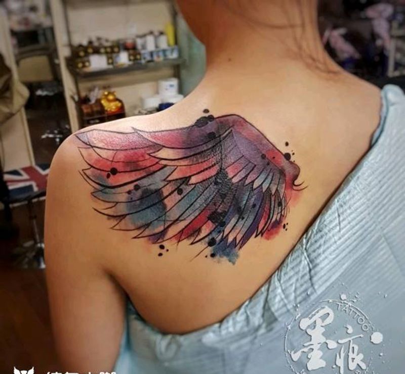 水彩翅膀纹身图片_肩部背部手臂腿部手部脚部欧美传统原创成品纹身图案
