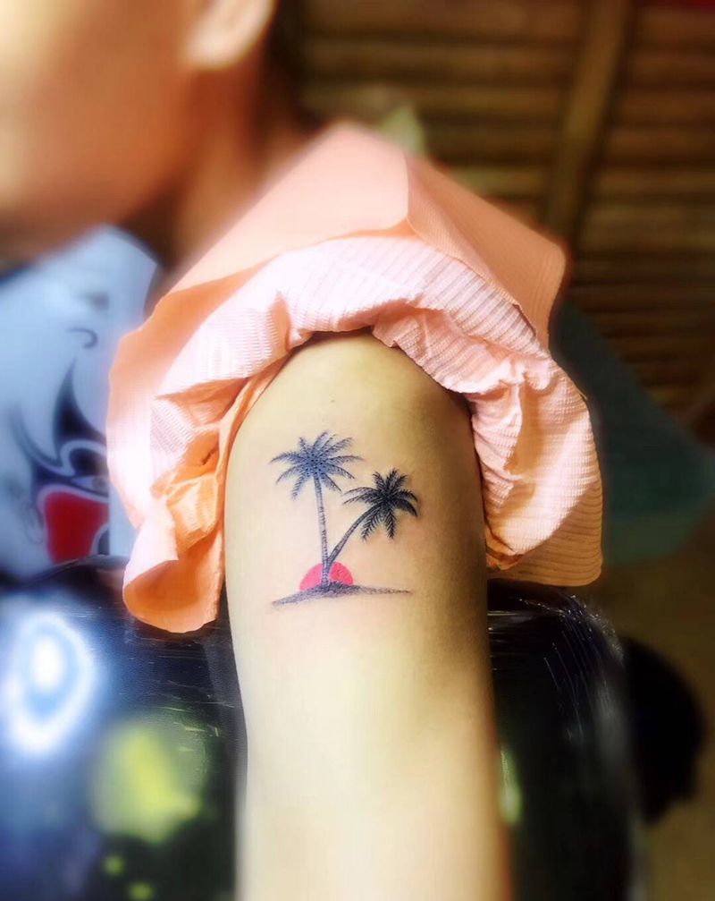 椰林风光纹身图片_手臂New School纹身图案