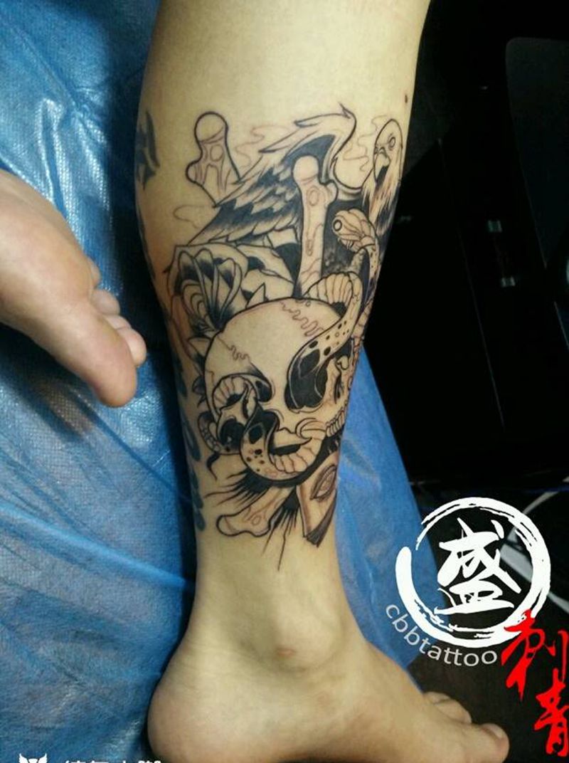 school骷髅纹身图片_腿部欧美动物纹身图案