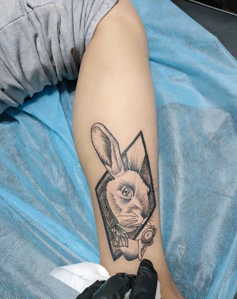 兔子纹身图片_腿部点刺几何纹身图案
