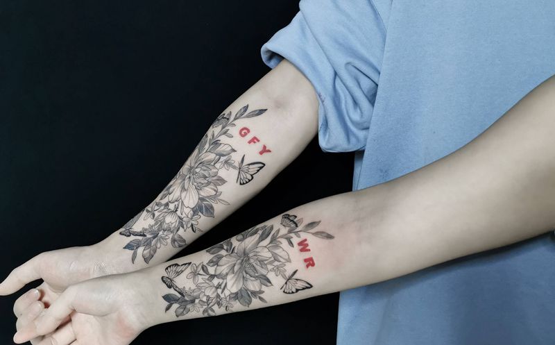 素花（情侣纹身）纹身图片_手臂手部点刺纹身图案