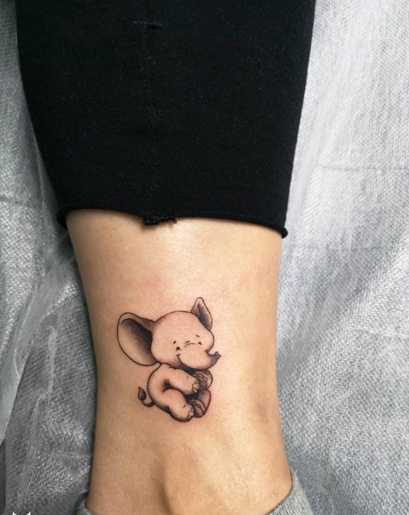 小象纹身图片_脚部New School纹身图案