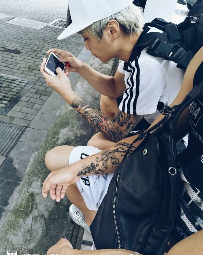 唐人的花臂都被我包揽了，哈哈哈纹身图片_手臂传统字符静物成品纹身图案