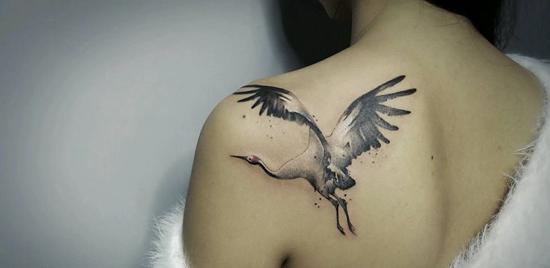 仙鹤 根作品纹身图片_背部写实国画动物仙鹤成品纹身图案