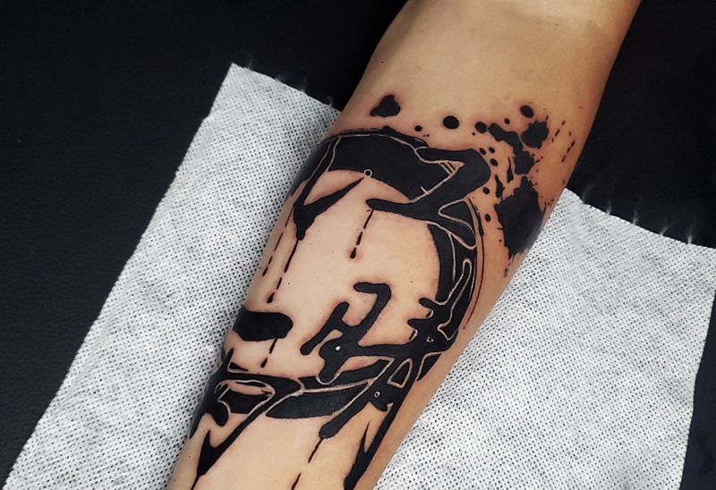 字纹身图片_手臂水墨纹身图案