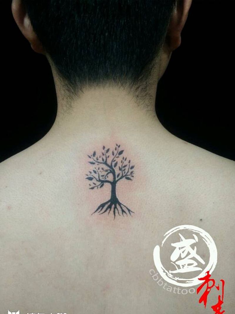 小树纹身图片_颈部清新植物图腾纹身图案