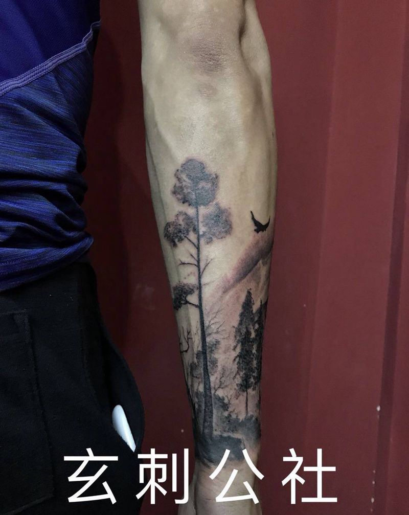 树林纹身图片