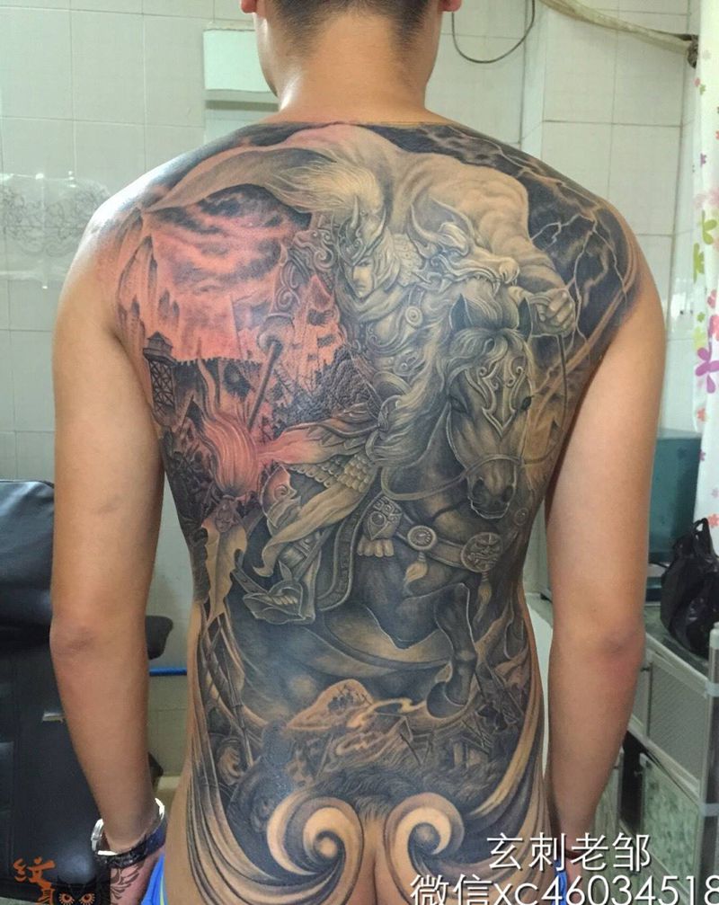 战神赵志龙纹身图片_背部成品写实人物纹身图案