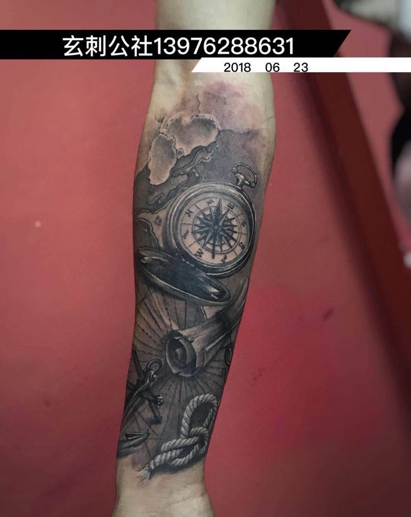 航海地图纹身图片