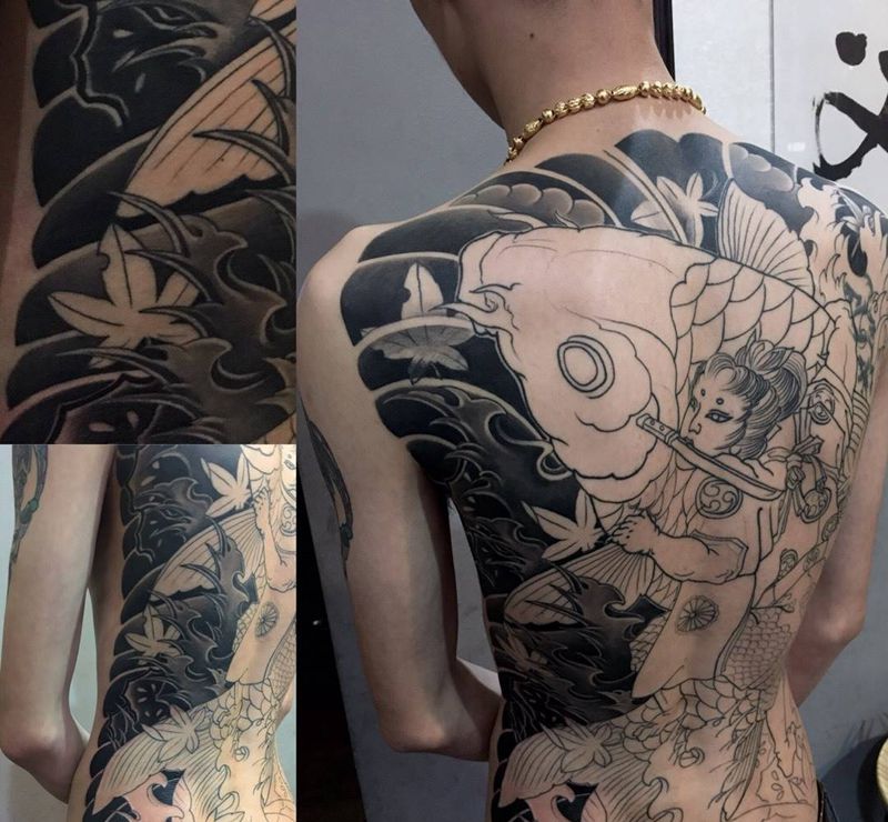 鬼若丸杀鲤鱼纹身图片_背部传统人物重庆重庆刺青义雕堂图案纹身图案