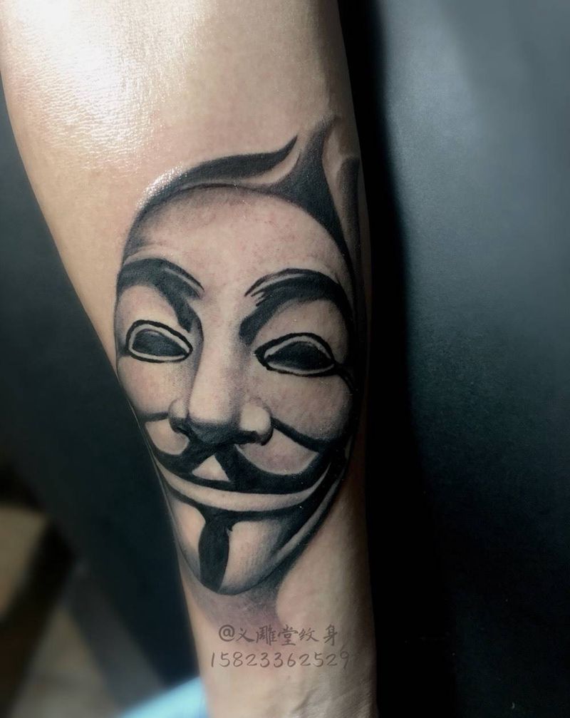 V字仇杀面具纹身图片_手臂肖像写实人物重庆重庆刺青图案Tattoo纹身图案