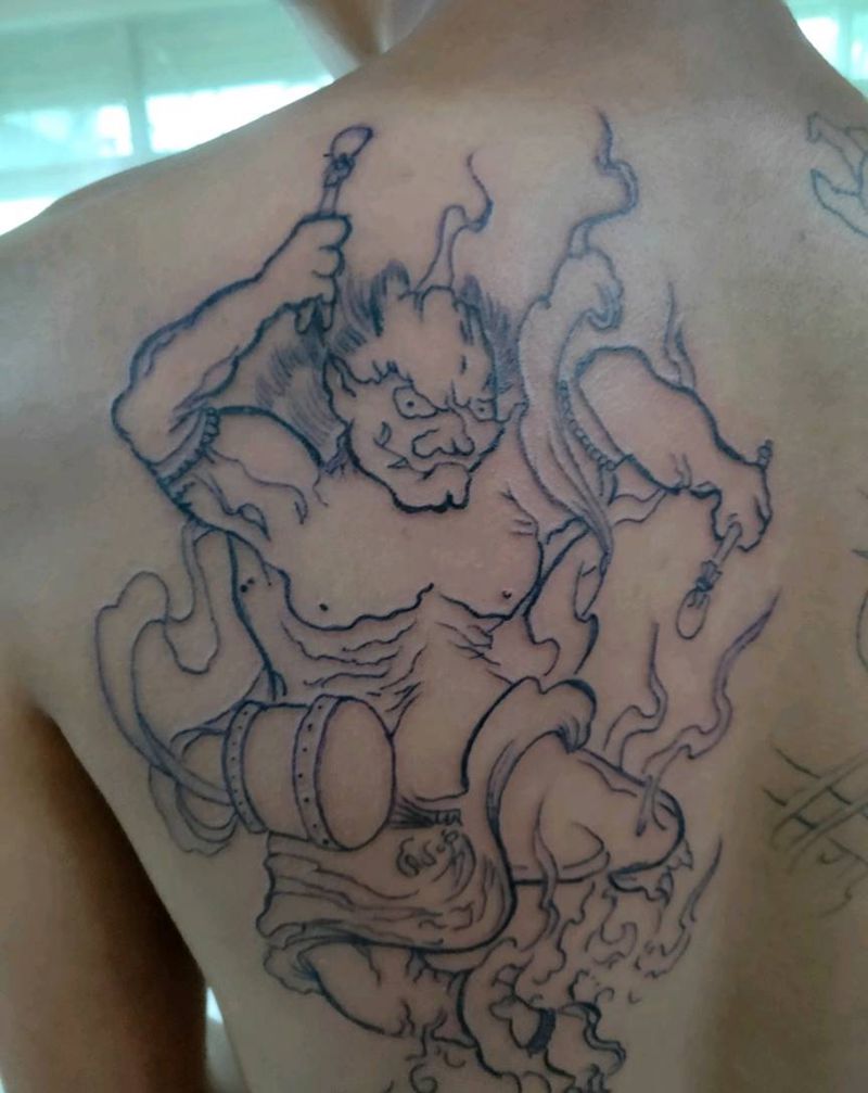 线条完成纹身图片_新传统纹身图案