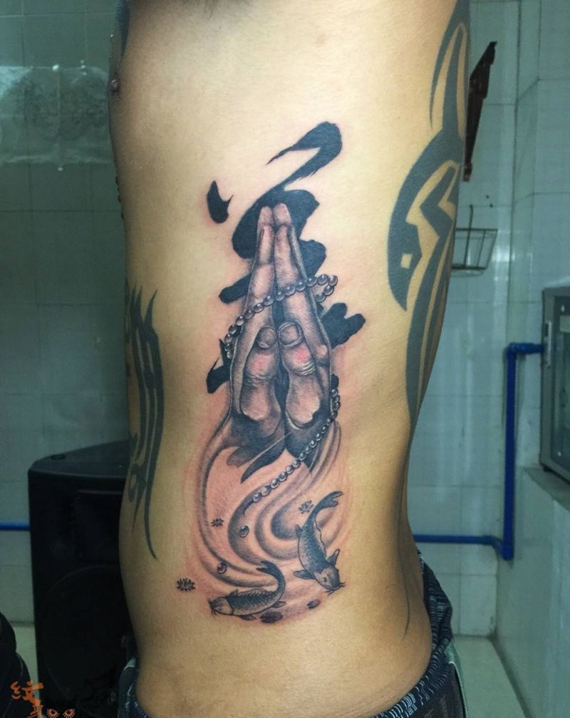 祈祷之手纹身图片