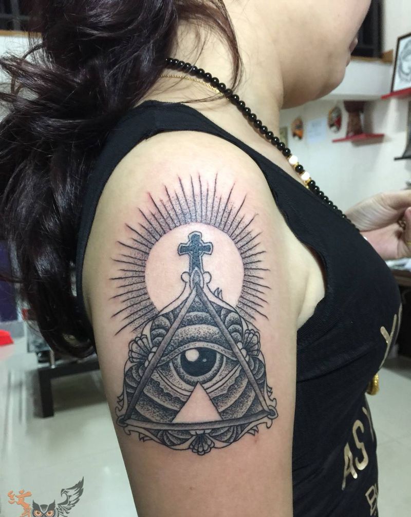 上帝之眼纹身图片