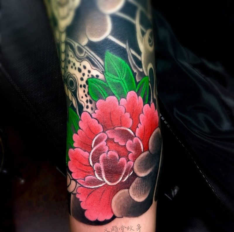 牡丹花纹身图片_植物传统重庆重庆刺青义雕堂纹身图案