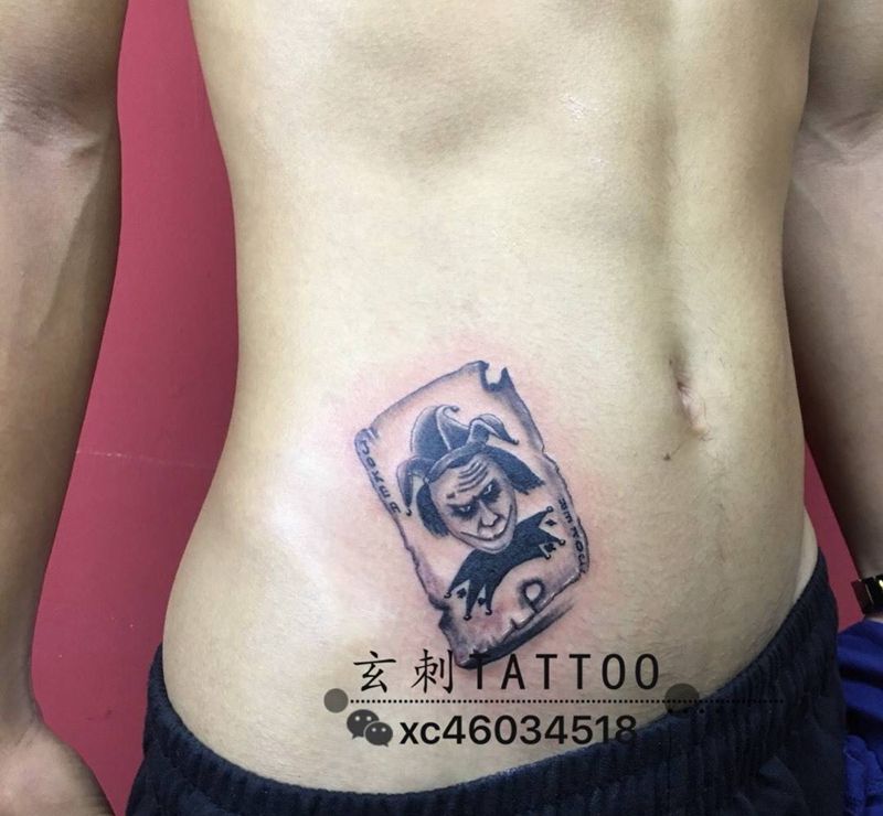 扑克小丑纹身图片