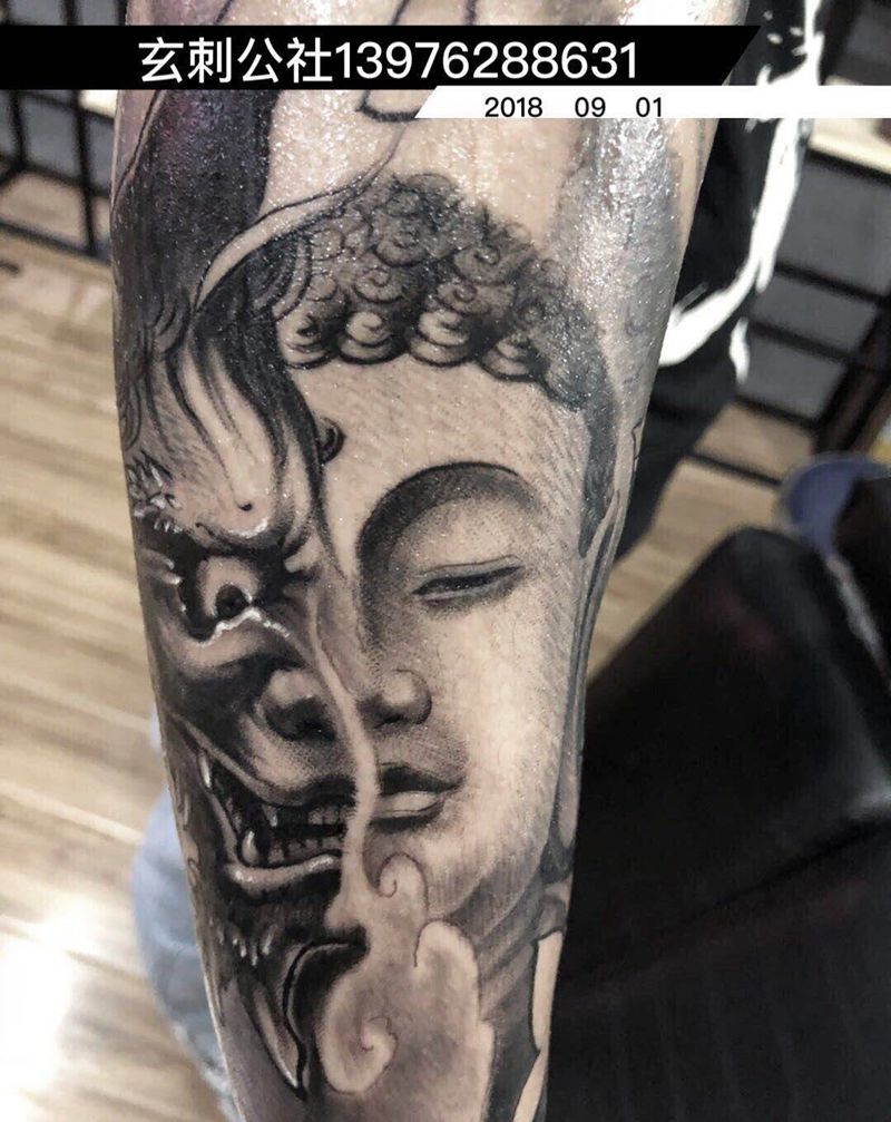 一念间纹身图片