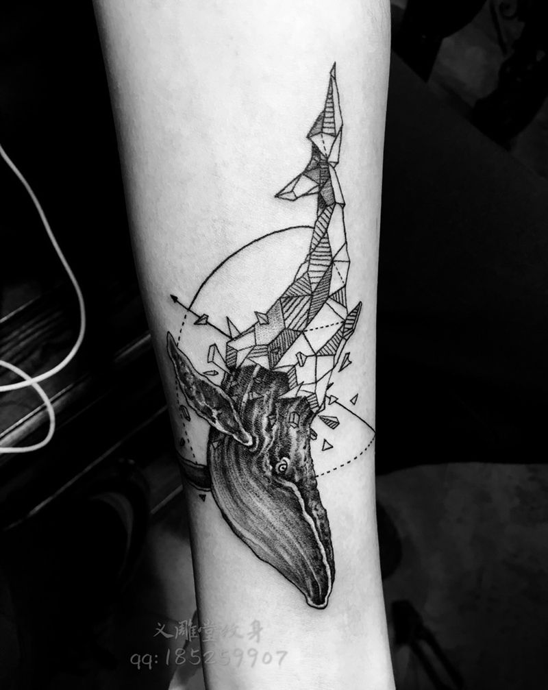 鲸鱼刺青纹身图片_清新手臂动物重庆纹身图案