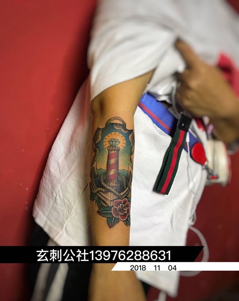 灯塔纹身图片