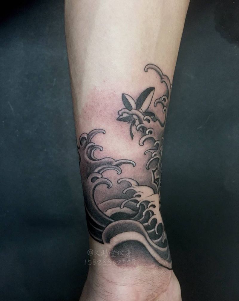 遮盖疤痕  浪花纹身纹身图片_手部传统宗教重庆重庆刺青图案Tattoo纹身图案