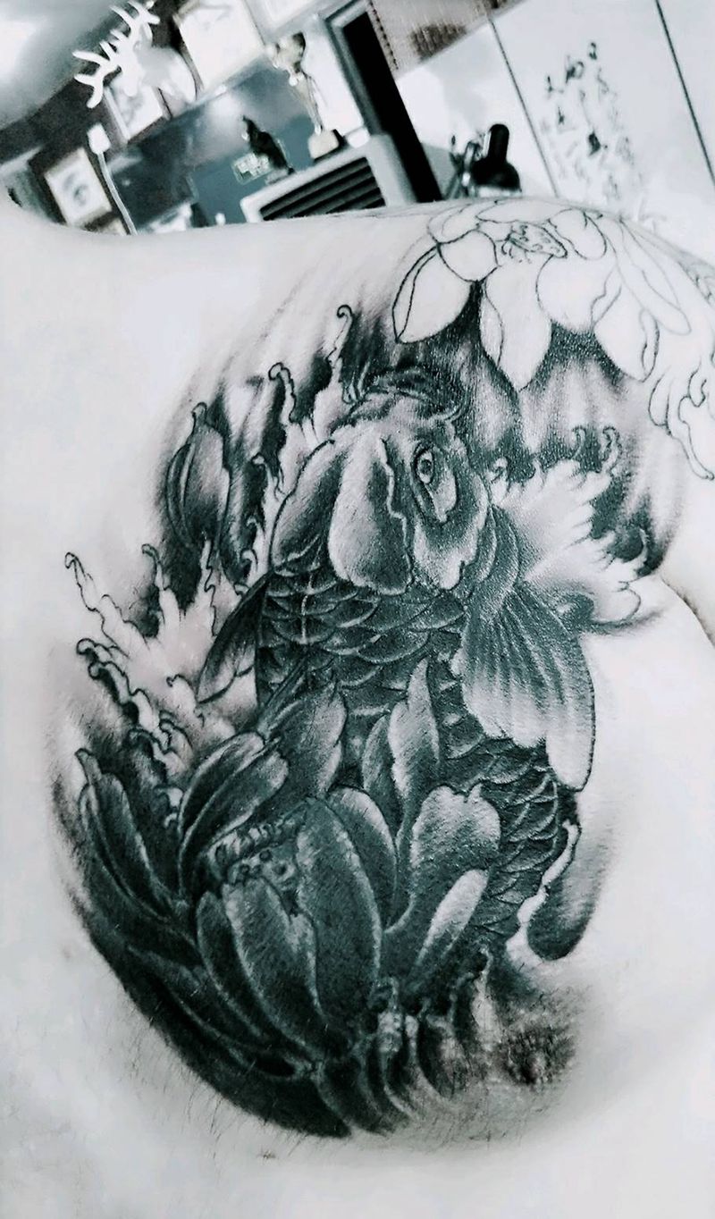 遮盖半甲纹身图片