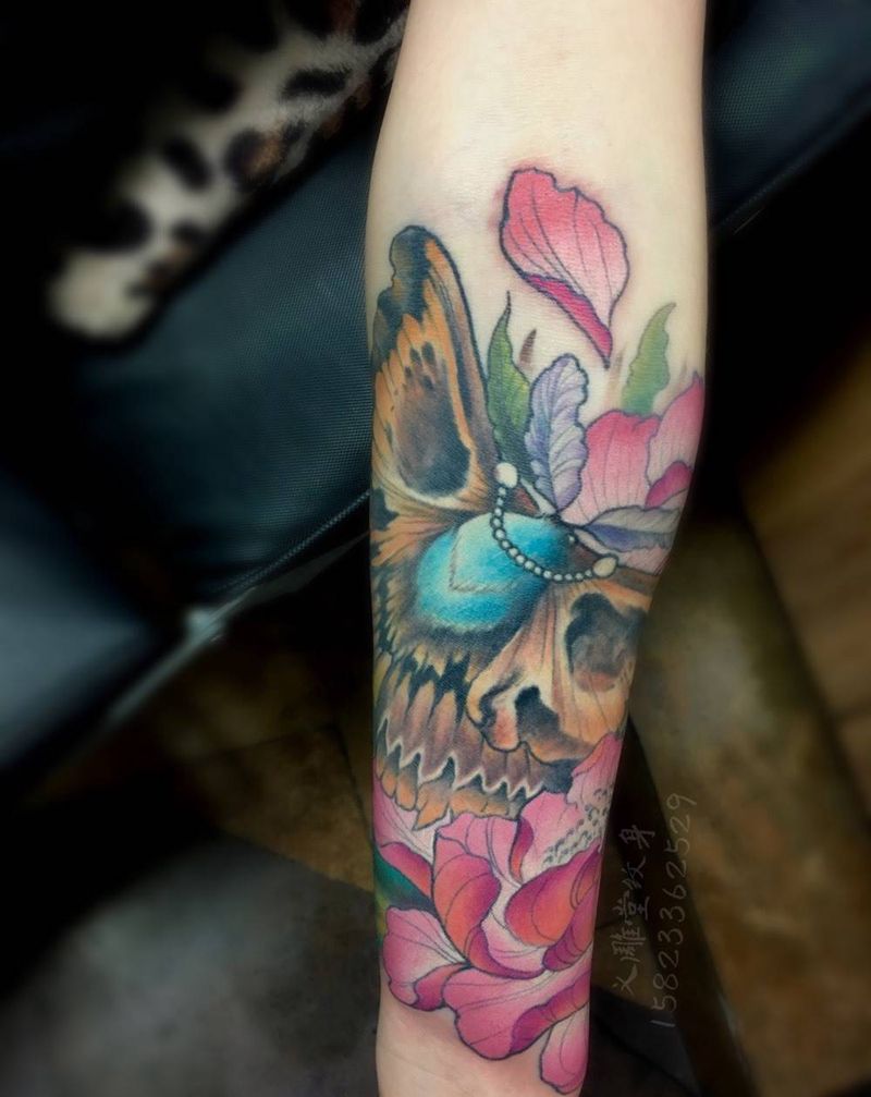 小花臂纹身纹身图片_手臂植物重庆重庆刺青纹身图案