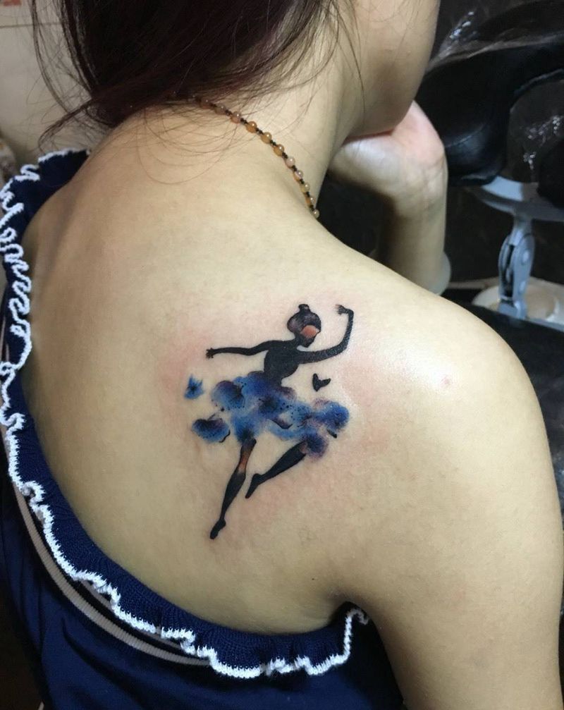 舞者刺青纹身图片_清新人物重庆纹身图案