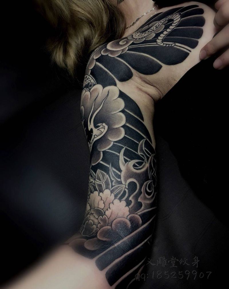 老传统半胛纹身纹身图片_手臂胸部传统动物重庆重庆刺青义雕堂老传统刺青培训图案纹身图案