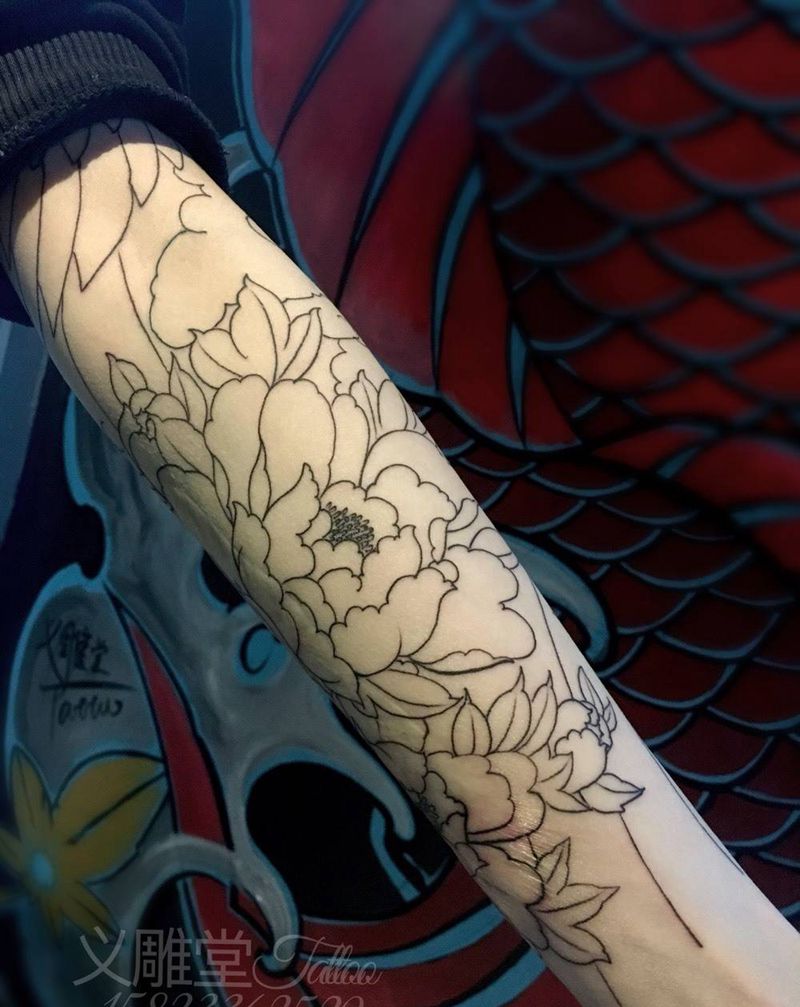 鹤与牡丹花臂线条纹身图片_手臂传统动物植物重庆重庆刺青义雕堂老传统刺青纹身图案