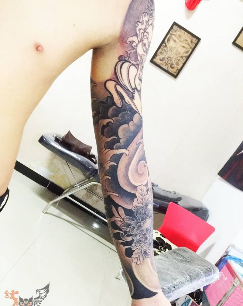 花臂未完纹身图片