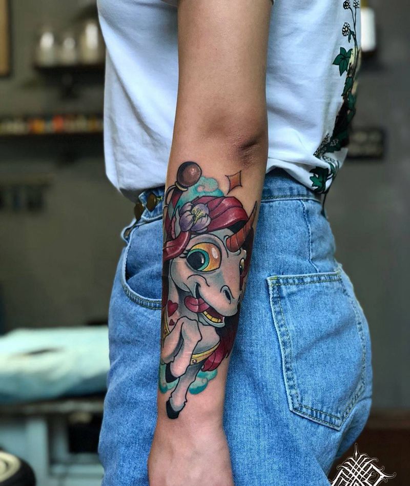 独角兽纹身图片_手臂New School欧美写实鬼绣刺青独角兽纹身图案