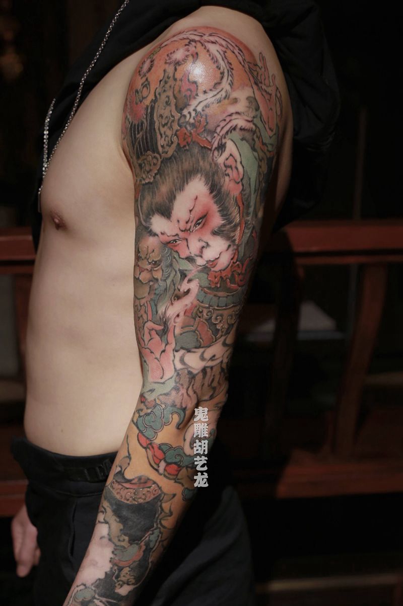 七十二变纹身图片_手臂新传统水墨中国风孙悟空齐天大圣纹身图案