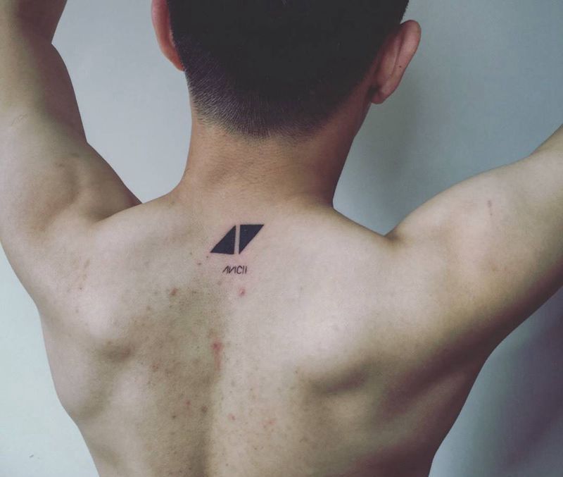 A神了解一下纹身图片