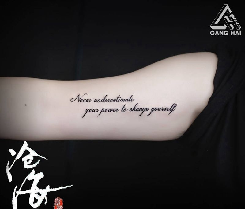 小字母纹身图片